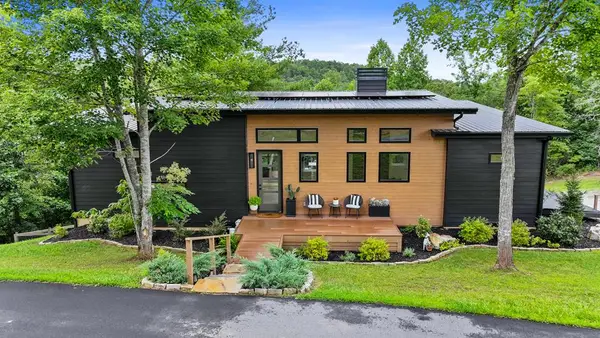 21 That Way, Young Harris, GA 30052