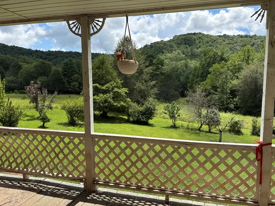 24 Doe Run, Suches, GA 30572 - Image #2