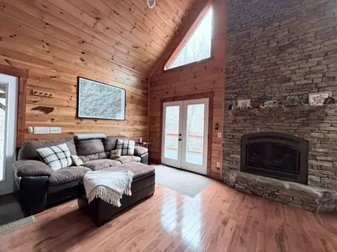 5575 Rainbow Springs Road, Franklin, NC 28734 - Image #2