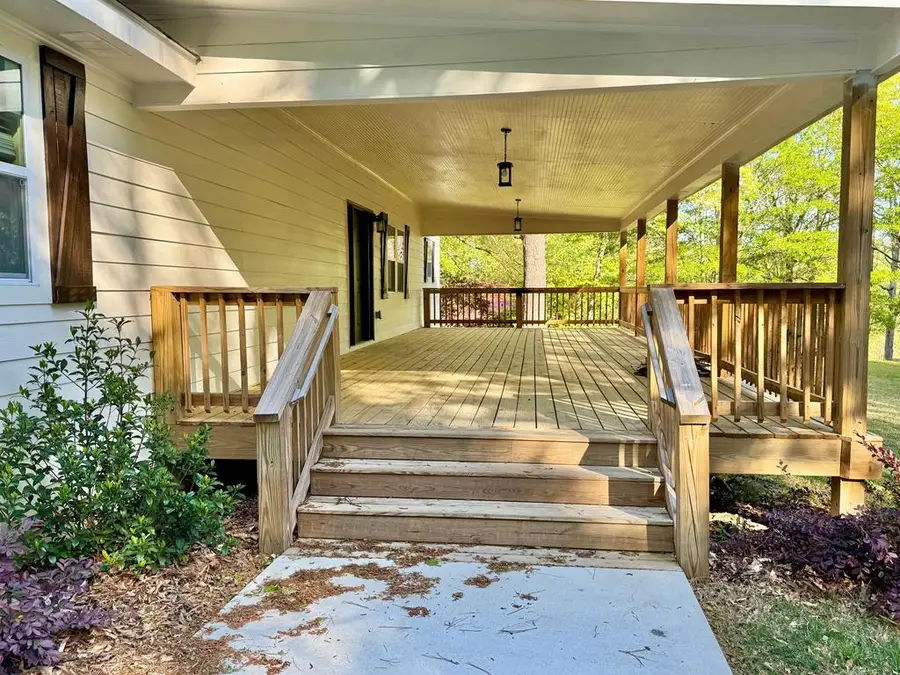 381 Brookwood Drive, Dawsonville, GA 30534 - Image #2