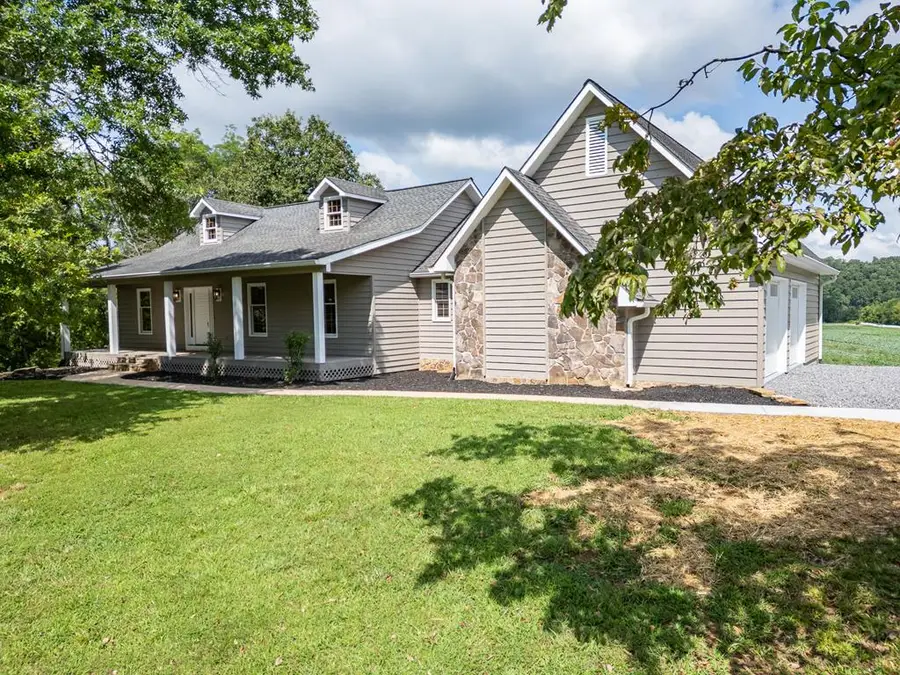 96 West Road, Warne, NC 28909 - Image #2