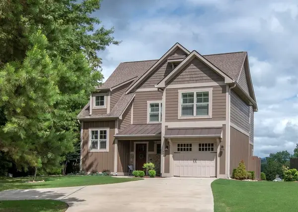 903 Elf School Road, Hayesville, NC 28904