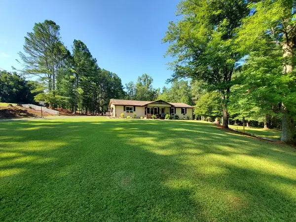 606 Ball Creek/keetor, Talking Rock, GA 30175