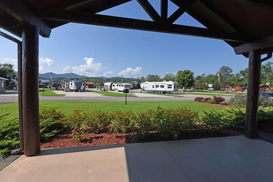 16 Circle Back Lane, Blairsville, GA 30512 - #2