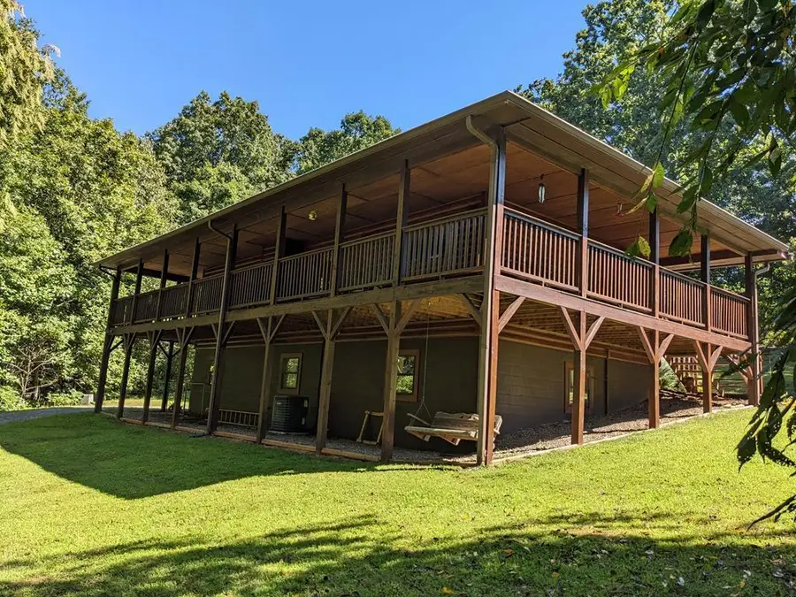223 Mountain Breezes Drive, Hayesville, NC 28904 - Image #2