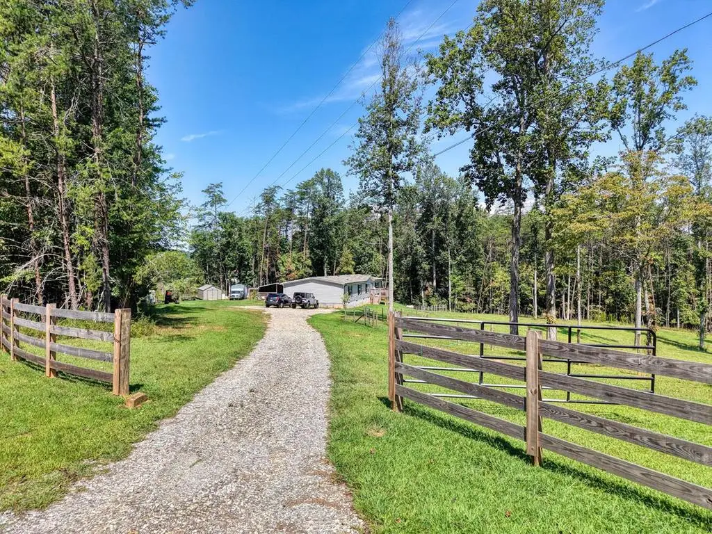 9656 Phillips Road, Young Harris, GA 30582 - Image #1