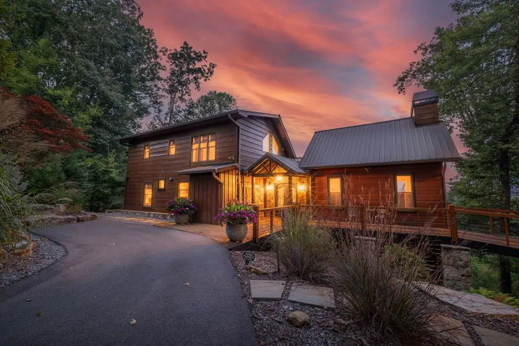 851 N Moreland Drive N, Blue Ridge, GA 30513 - Image #1