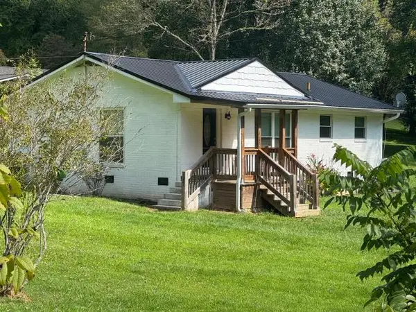 1021 Mineral Bluff Highway, Mineral Bluff, GA 30559