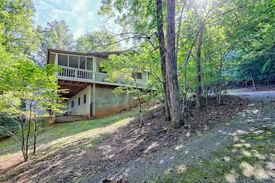 466 Ivy Log Creek, Young Harris, GA 30582 - Image #3