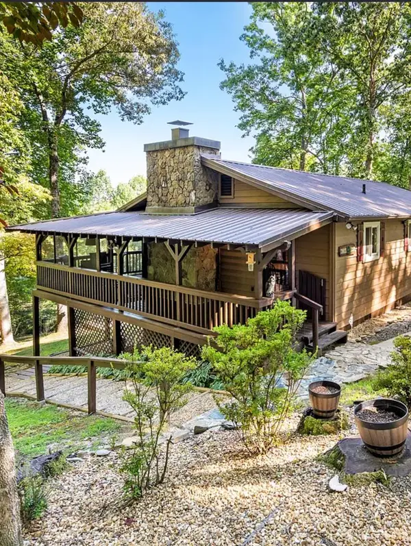 146 Lake Overlook Drive, Murphy, NC 28906
