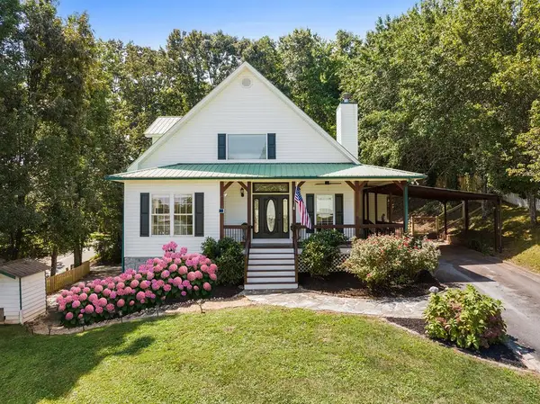 84 Church Street, Blue Ridge, GA 30513