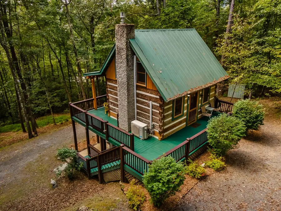 151 Pinewood Drive, Murphy, NC 28906 - Image #2