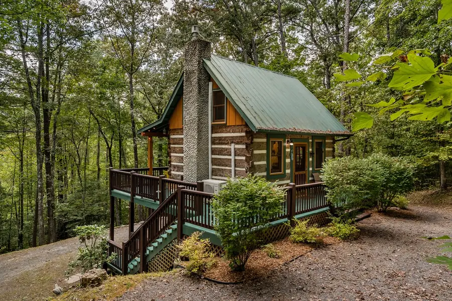 151 Pinewood Drive, Murphy, NC 28906 - Image #3