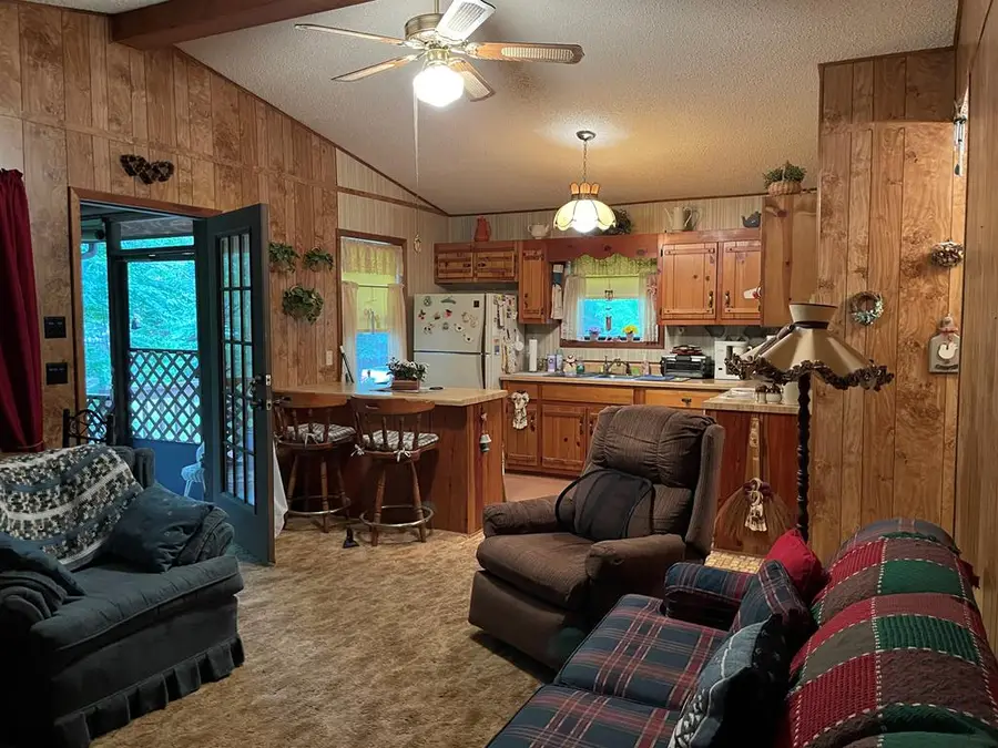 823 Crisp Road, Murphy, NC 28906 - Image #2