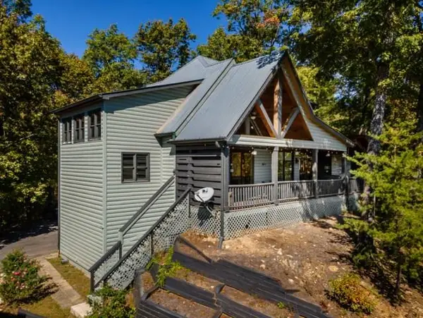 85 Foster Cove Road, Blue Ridge, GA 30513