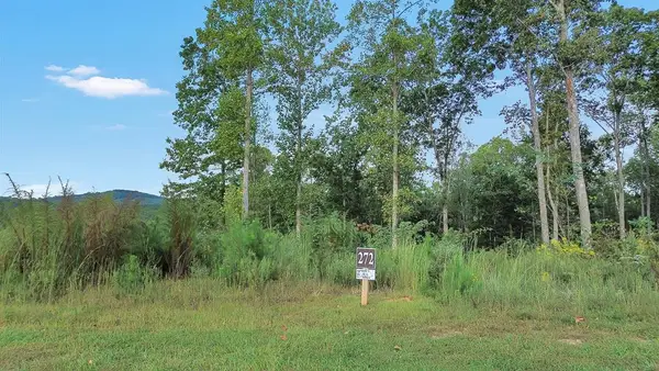 272 Highgrove Drive, Talking Rock, GA 30175