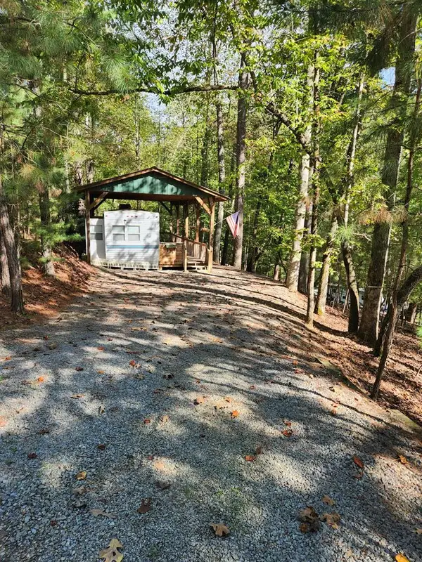 1027 Ogden Drive, Ellijay, GA 30540