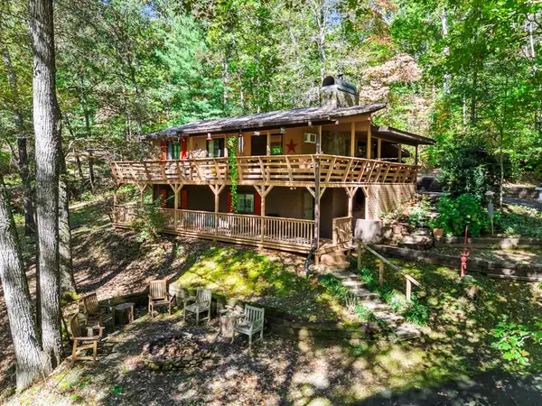 196 Lakeview Lane, Murphy, NC 28906