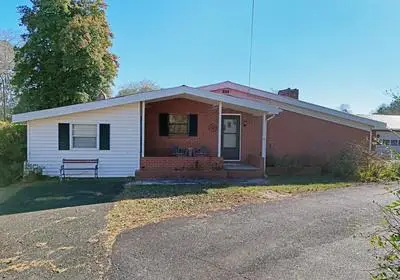 33 Dover Road, Blairsville, GA 30512