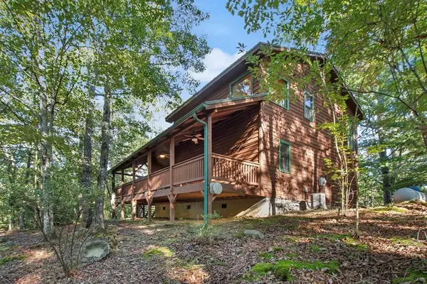 557 Goldfinch Ln, Murphy, NC 28906