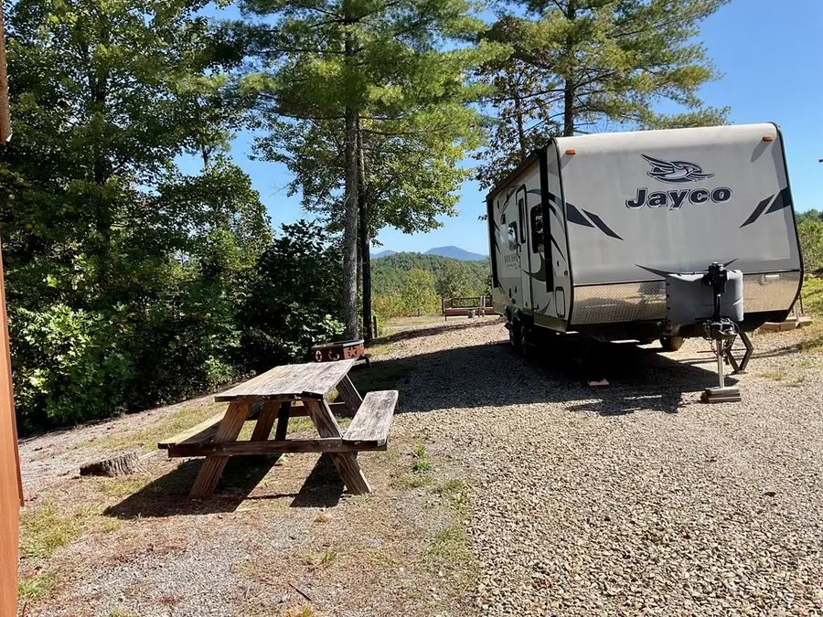 215 Pioneer Road, Murphy, NC 28906 - Image #3