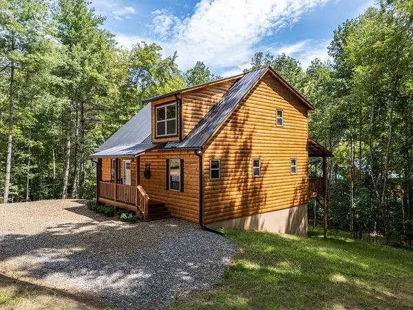 10 Oakcrest Lane, Murphy, NC 28906