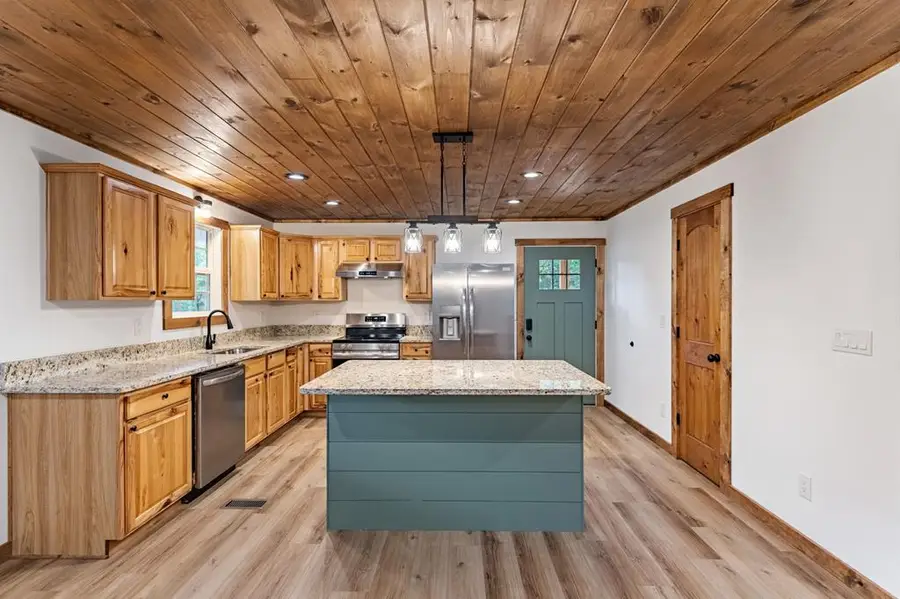 4097 Mobile Road, McCaysville, GA 30555 - Image #2