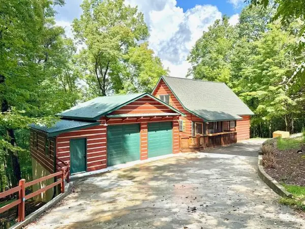 1571 Mangums Trail, Blue Ridge, GA 30513