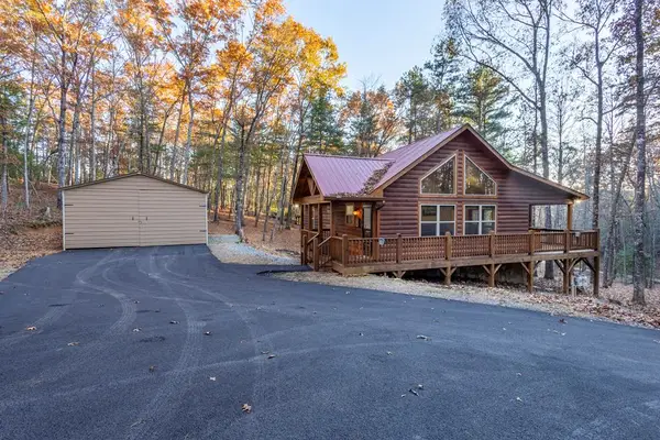 570 Hawthorne Lane, Murphy, NC 28906