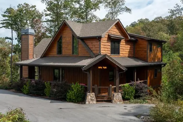 320 Amber Ridge, Blue Ridge, GA 30513