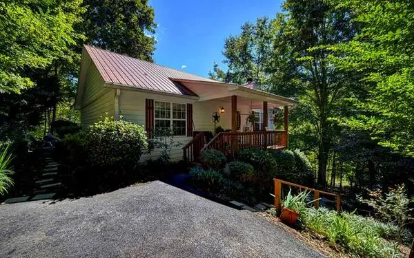 2532 Hunter Road, Hiawassee, GA 30546