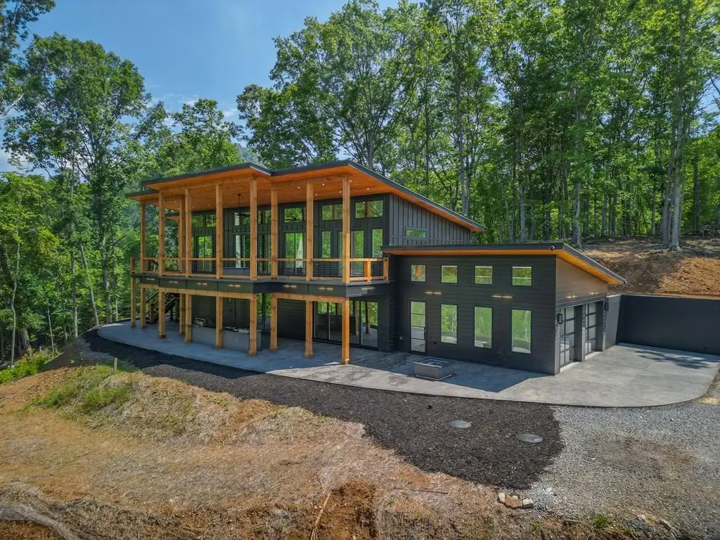 265 Park Glen Lane, Mineral Bluff, GA 30559 - Image #1