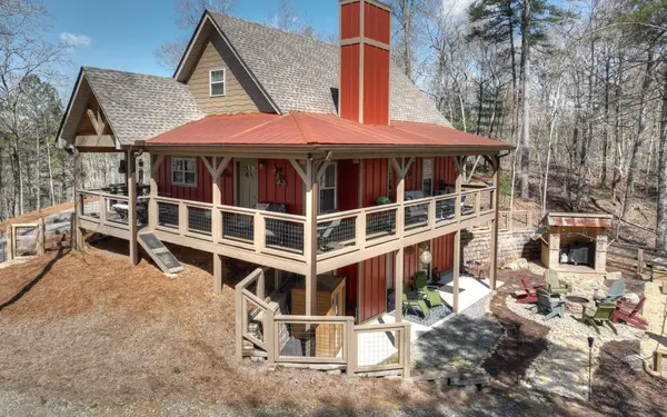 517 Monet Drive, Ellijay, GA 30540