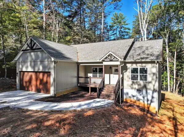 1968 Newport Drive, Ellijay, GA 30540