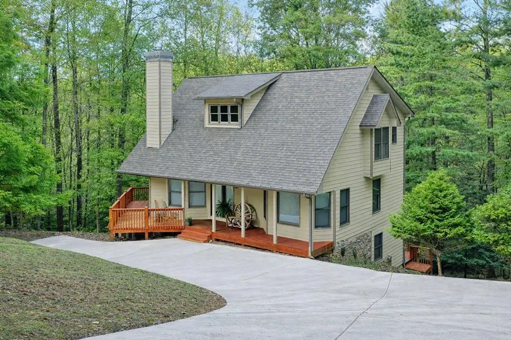 143 Hidden Lake Circle, Ellijay, GA 30536 - #1
