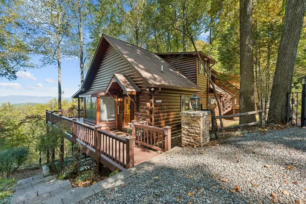 1225 Walnut Ridge, Ellijay, GA 30536 - #1
