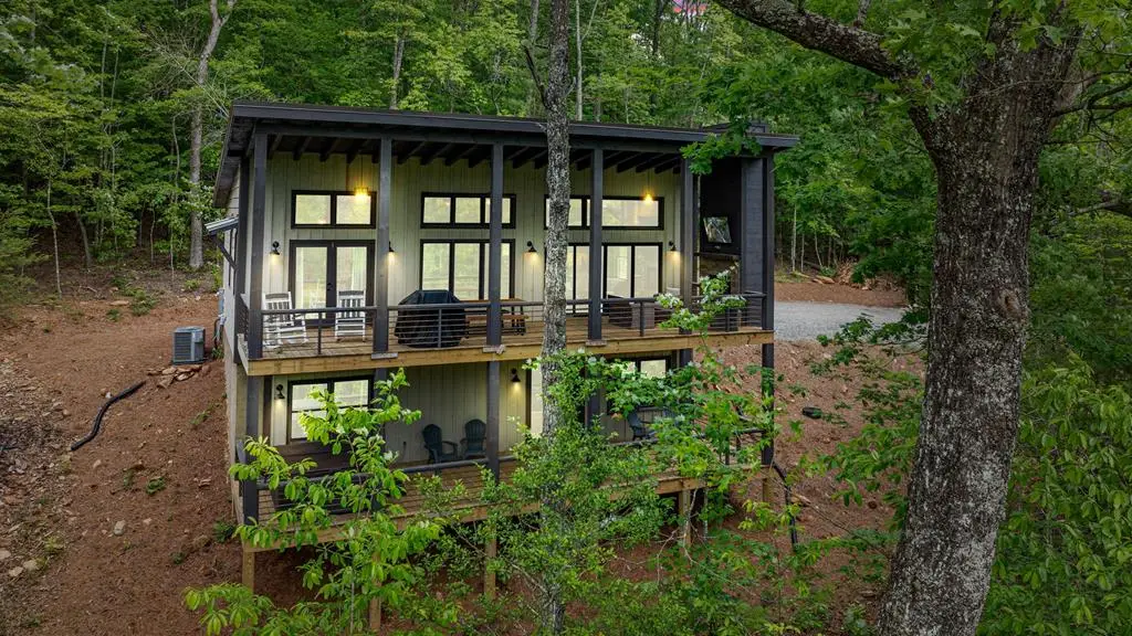 171 Cohutta Overlook Lane, Blue Ridge, GA 30513 - Image #1