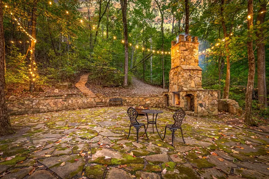 211 Moss Creek Trail, Ellijay, GA 30536 - Image #3