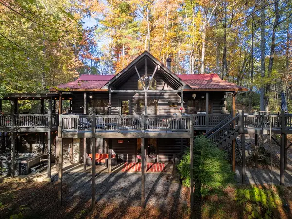 351 Creekside Lane, Ellijay, GA 30540