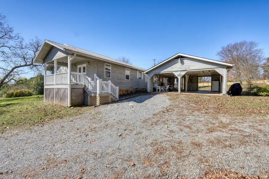 431 Clear Creek Rd, Ellijay, GA 30536 - Image #2