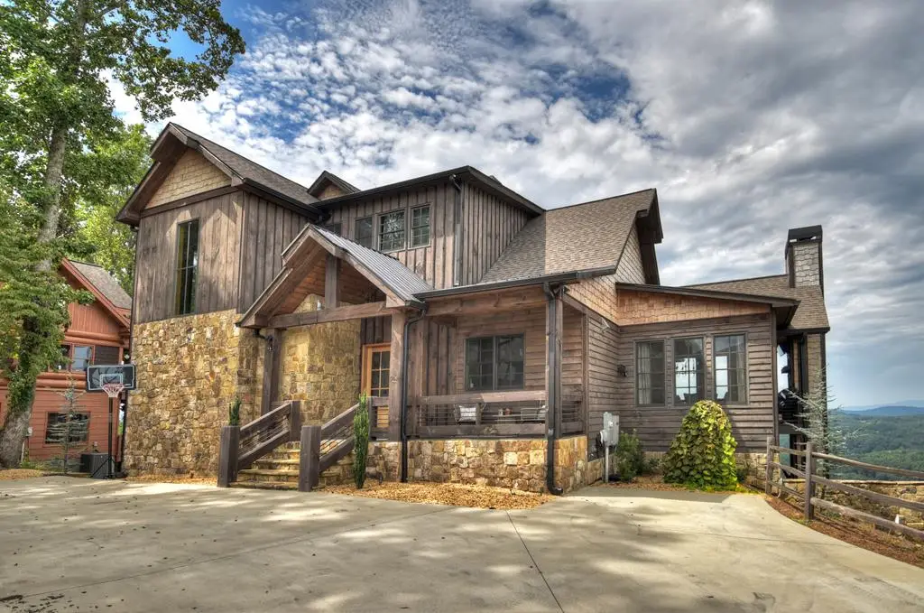 472 Overlook Drive, Blue Ridge, GA 30513 - #1