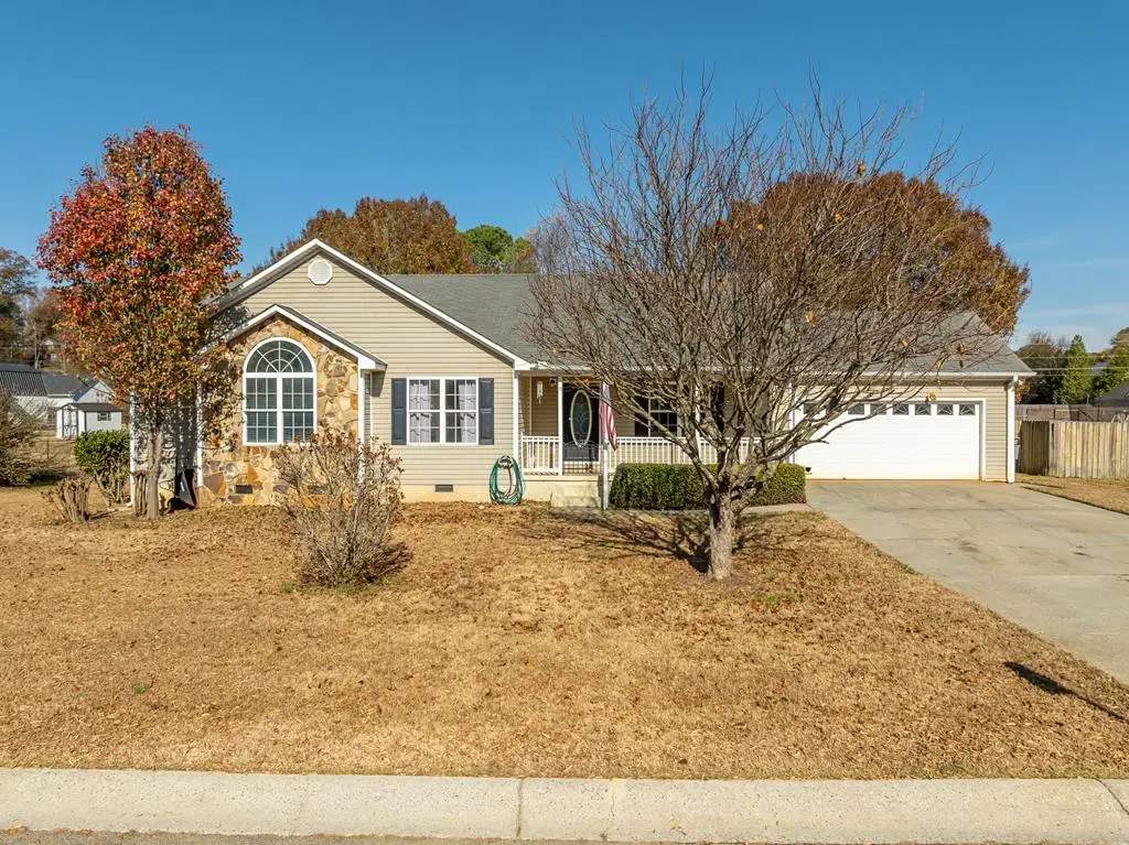18 SE Hedgerow Court, Cartersville, GA 30120 - Image #1