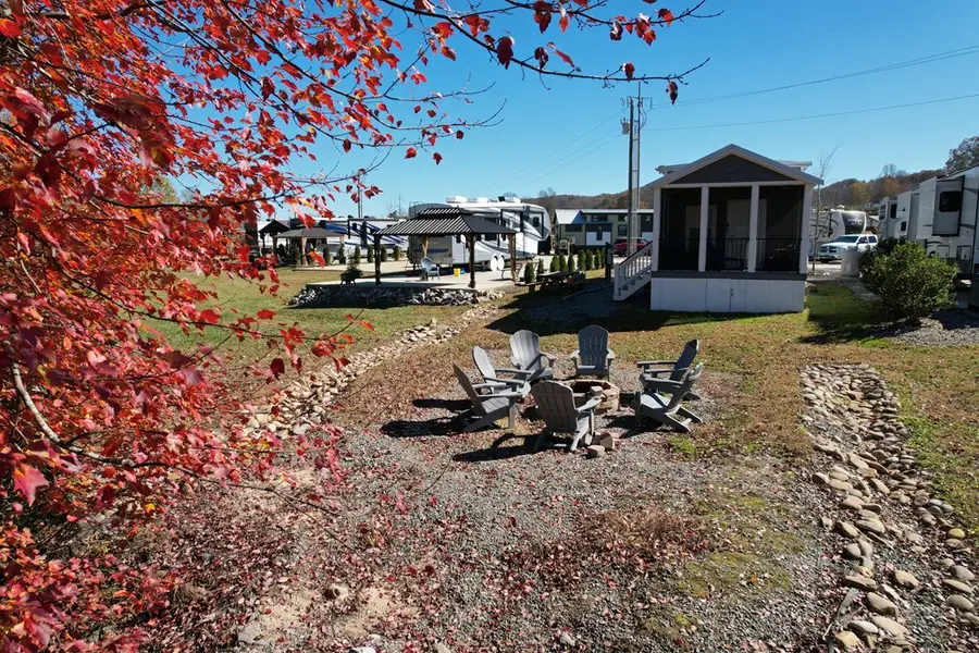 102 Mountain Meadows Drive, Morganton, GA 30560 - #2