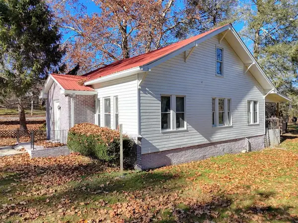 760 Kingtown Street, Blue Ridge, GA 30513