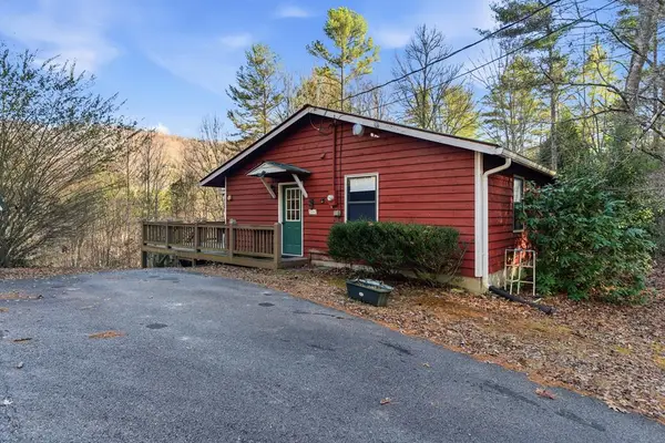 240 Mountain Top Road, Marble, NC 28905