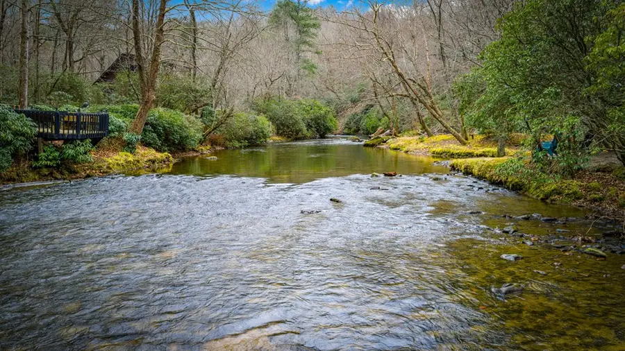 120 North Riverview Ln, Ellijay, GA 30536 - Image #2