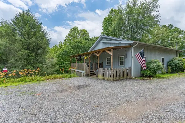 329 Chalet Circle, Murphy, NC 28906