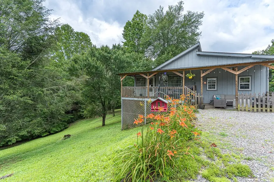 329 Chalet Circle, Murphy, NC 28906 - Image #3