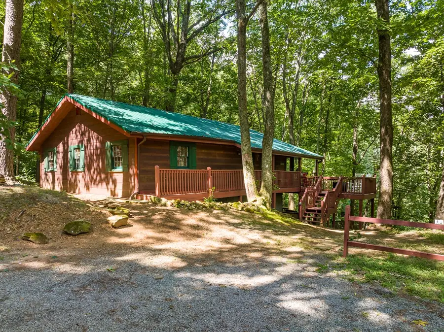 131 Hickory Trace, Ellijay, GA 30536 - Image #2