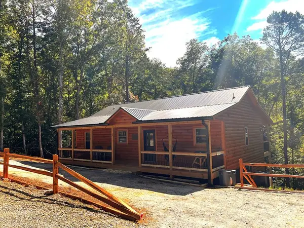 29 Oak Hill Drive, Murphy, NC 28906